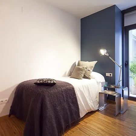 Rentals - Penthouse With Terrace * Barcelona