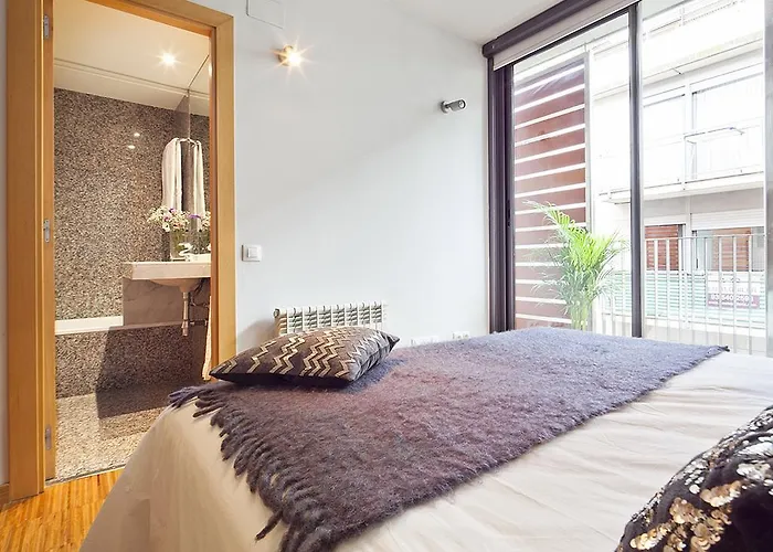 - Penthouse With Terrace Barcellona